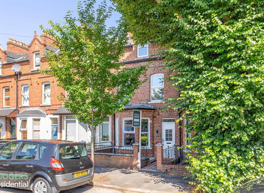 19 Willowfield Drive, Belfast, BT6 8HN