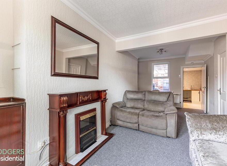 19 Willowfield Drive, Belfast, BT6 8HN