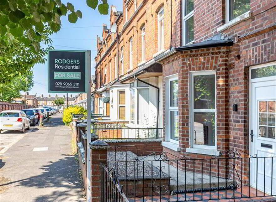 19 Willowfield Drive, Belfast, BT6 8HN