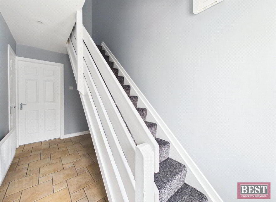 69 Carlingford Park, Newry, BT34 2RJ