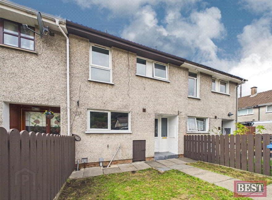 69 Carlingford Park, Newry, BT34 2RJ