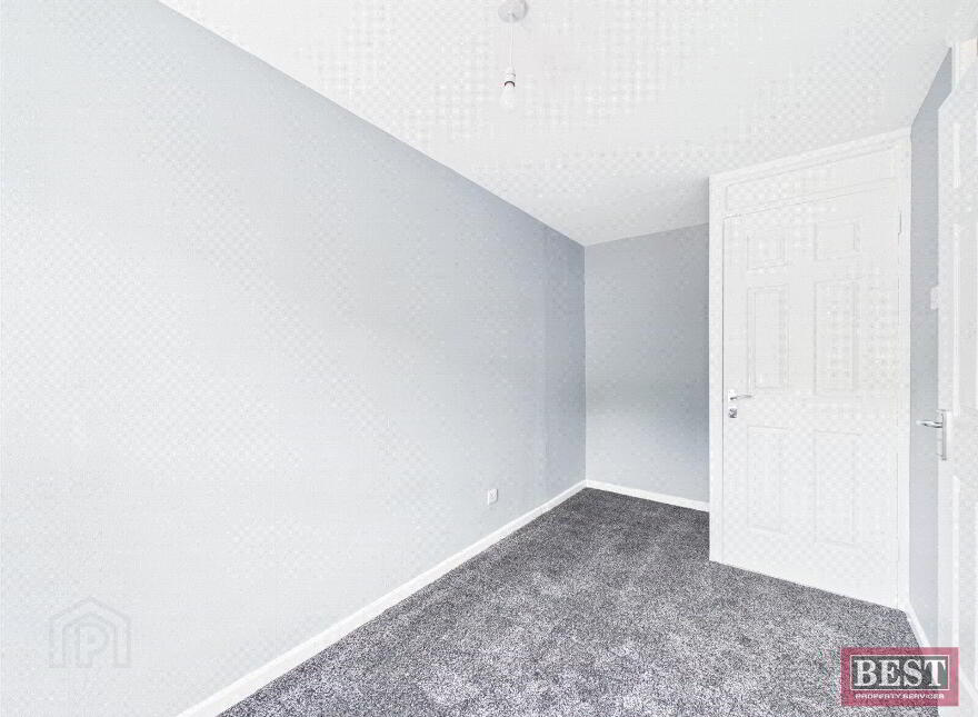 69 Carlingford Park, Newry, BT34 2RJ