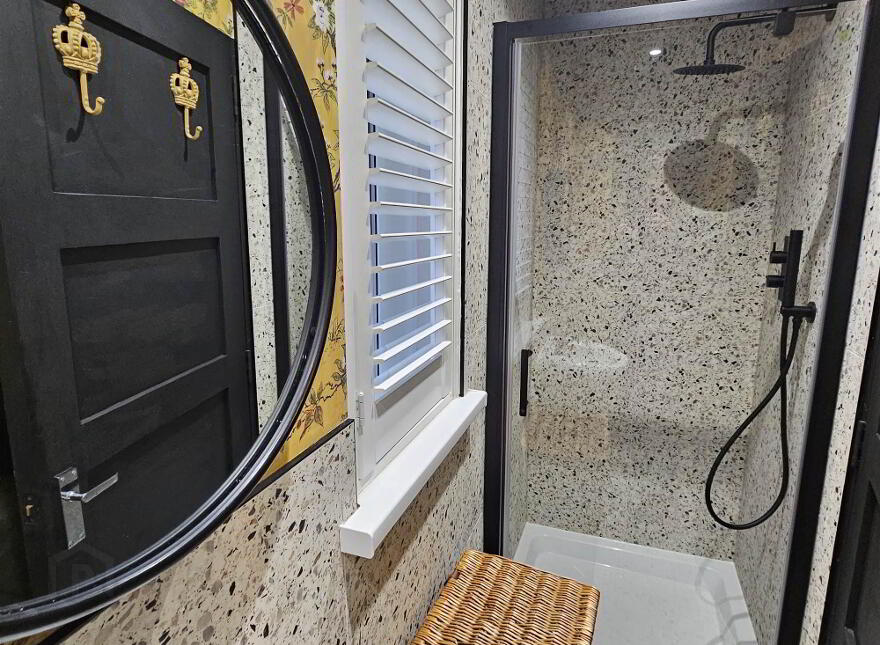 10 Railway View, Lisburn, BT27 4QB