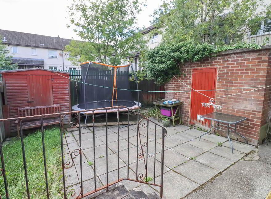 1 Southland Dale, Braniel, Belfast, BT5 7LD