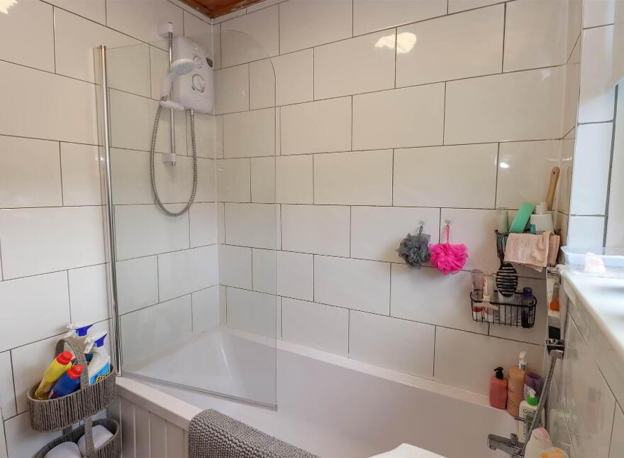1 Southland Dale, Braniel, Belfast, BT5 7LD