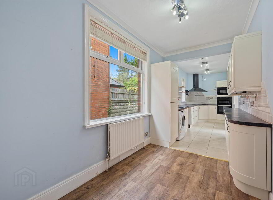 162 Upper Newtownards Road, Belfast, BT4 3EQ