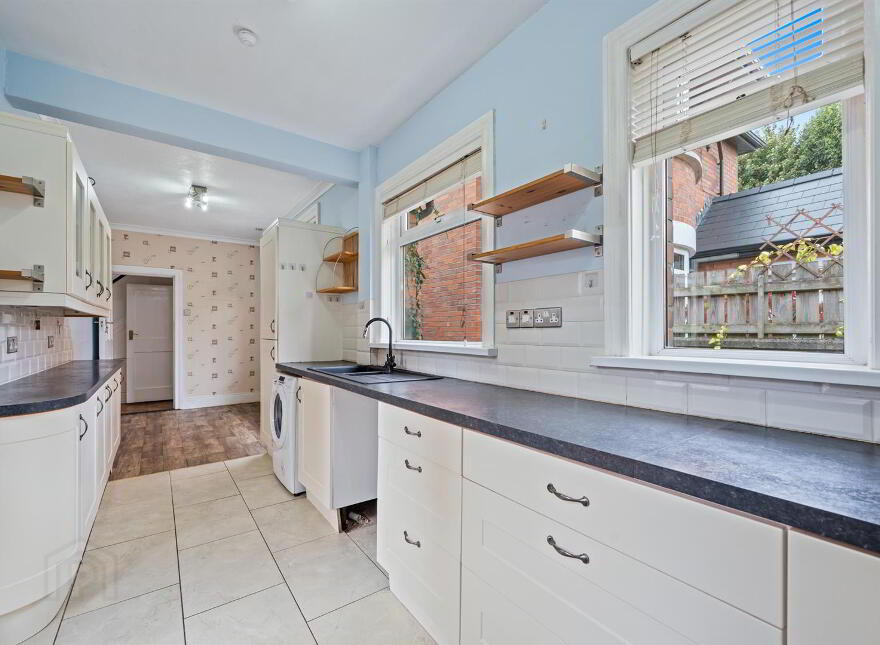 162 Upper Newtownards Road, Belfast, BT4 3EQ