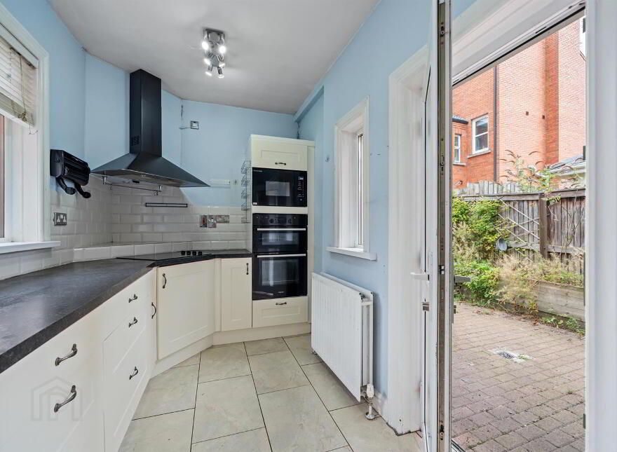 162 Upper Newtownards Road, Belfast, BT4 3EQ