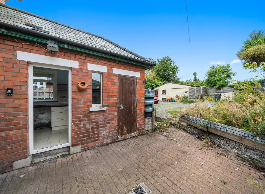 162 Upper Newtownards Road, Belfast, BT4 3EQ