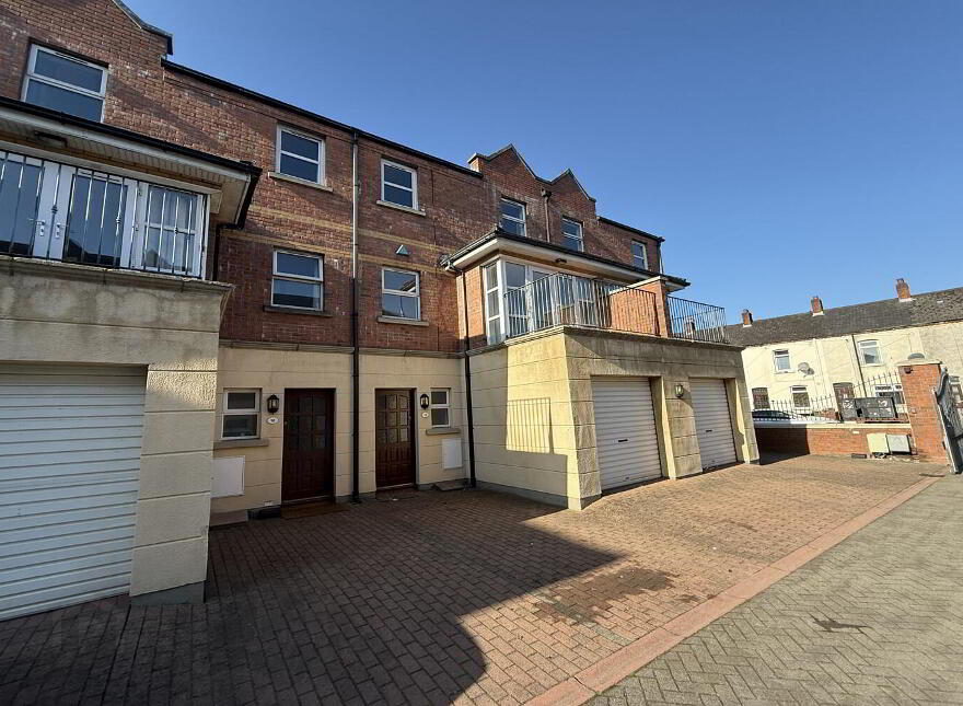 11 Donnybrook Court, Belfast, BT9 7GH photo