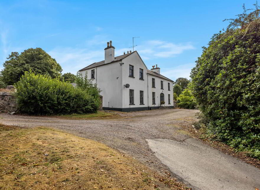 Ballyvally House, 27 Dromore Road, Banbridge, BT32 4EE