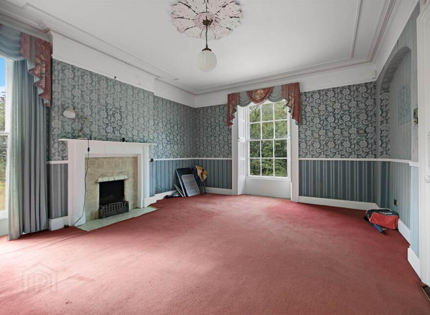 Ballyvally House, 27 Dromore Road, Banbridge, BT32 4EE