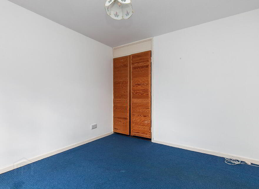 14 Abingdon Drive, Belfast, BT12 5PX