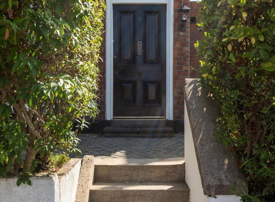 5 Quinville, Holywood, BT18 9DH