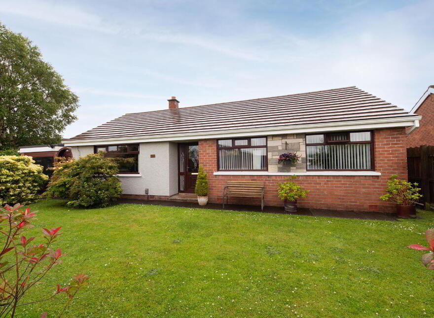 28 Carnvue Road, Newtownabbey, BT36 6RG