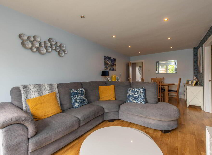 28 Carnvue Road, Newtownabbey, BT36 6RG