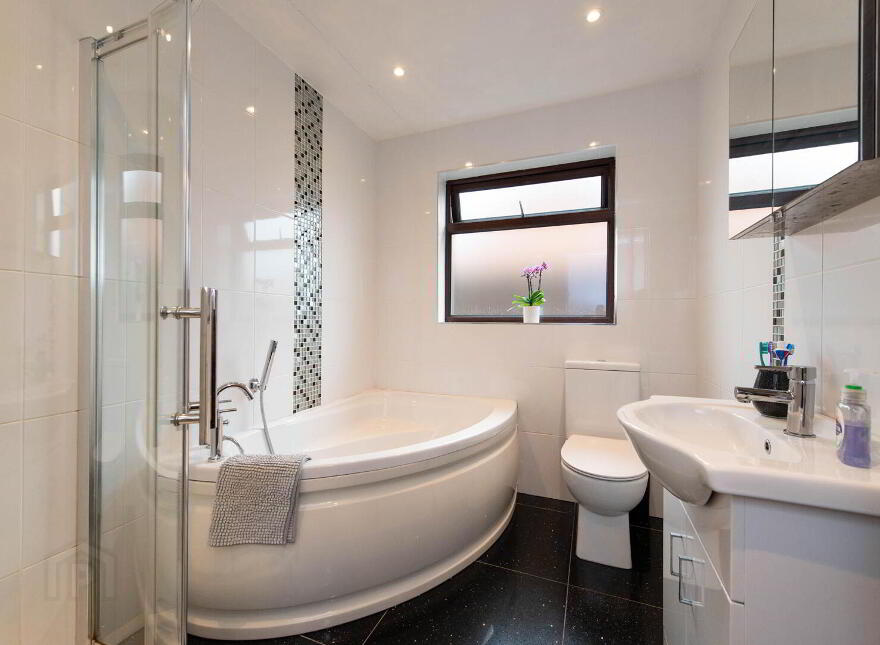 28 Carnvue Road, Newtownabbey, BT36 6RG