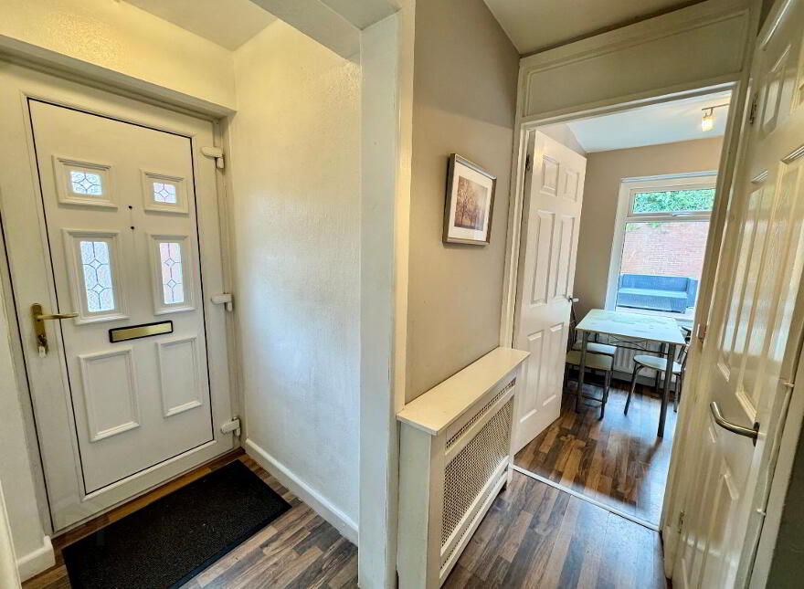 7 Iverna Close, Belfast, BT12 5QQ