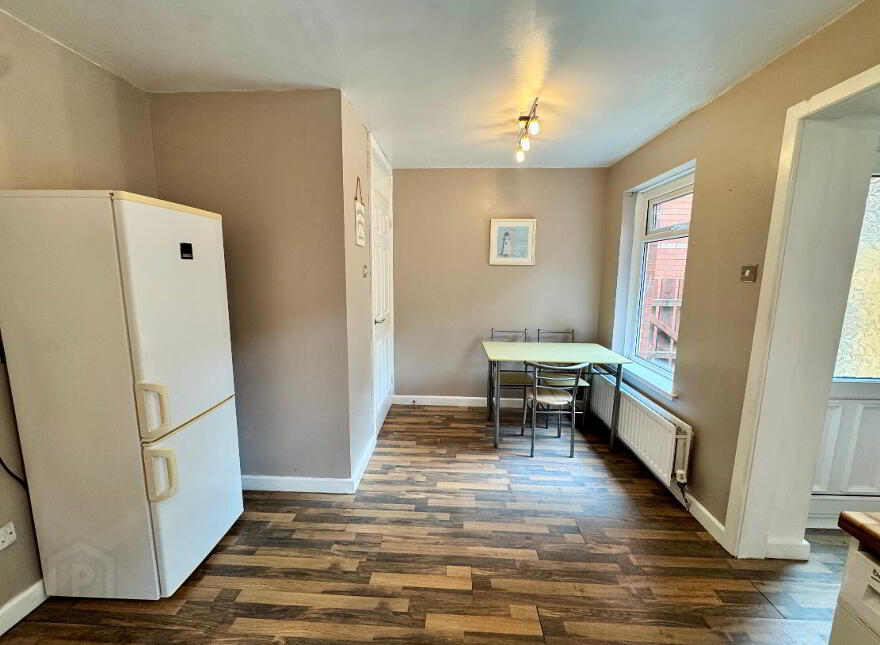 7 Iverna Close, Belfast, BT12 5QQ