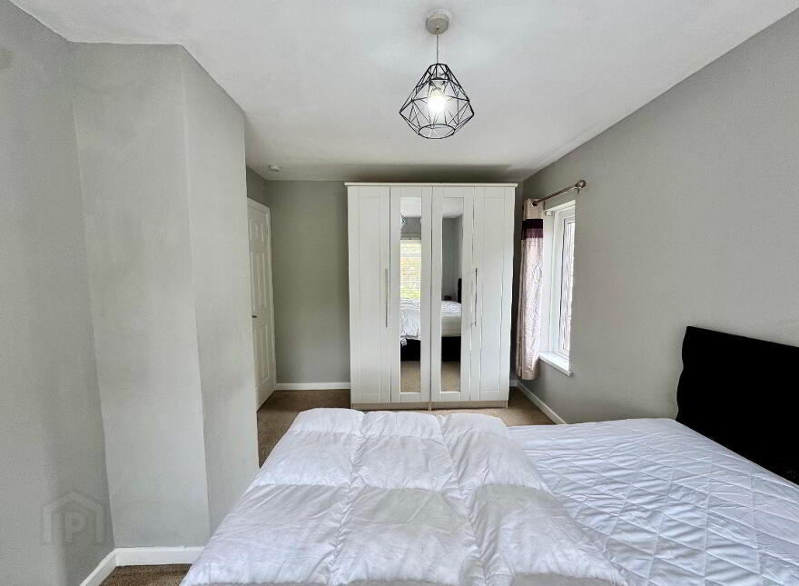 7 Iverna Close, Belfast, BT12 5QQ