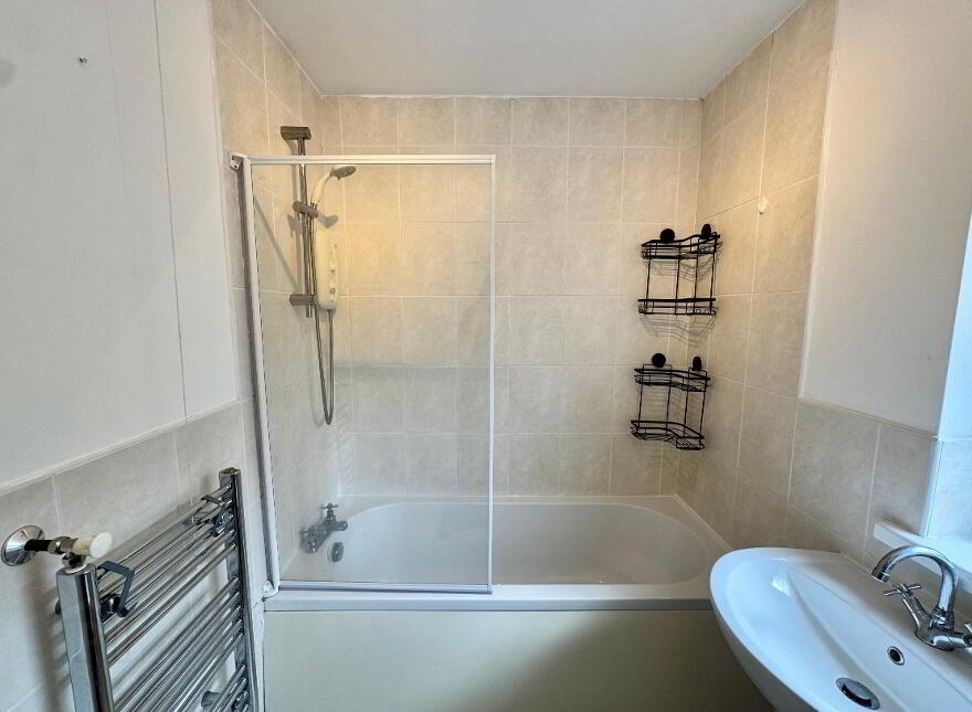7 Iverna Close, Belfast, BT12 5QQ