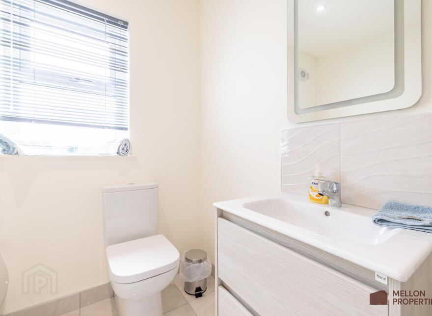 47 Loughmuck Meadows, Omagh, BT78 2FF