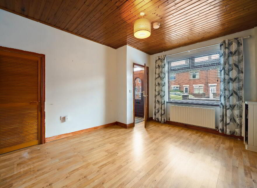 35 Ebor Parade, Tates Avenue, Belfast, BT12 6NS