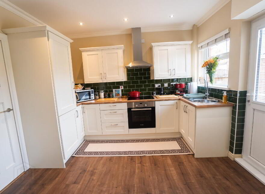 12 Brookeborough Avenue, Carrickfergus, BT38 7LG