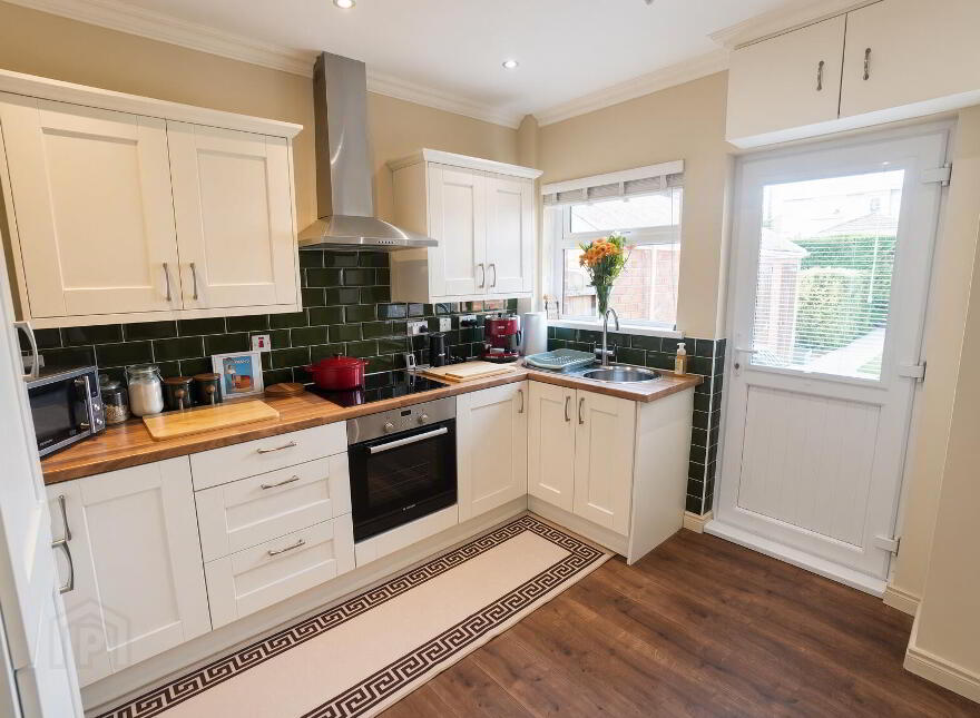 12 Brookeborough Avenue, Carrickfergus, BT38 7LG