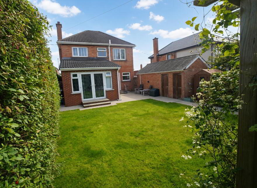 12 Brookeborough Avenue, Carrickfergus, BT38 7LG