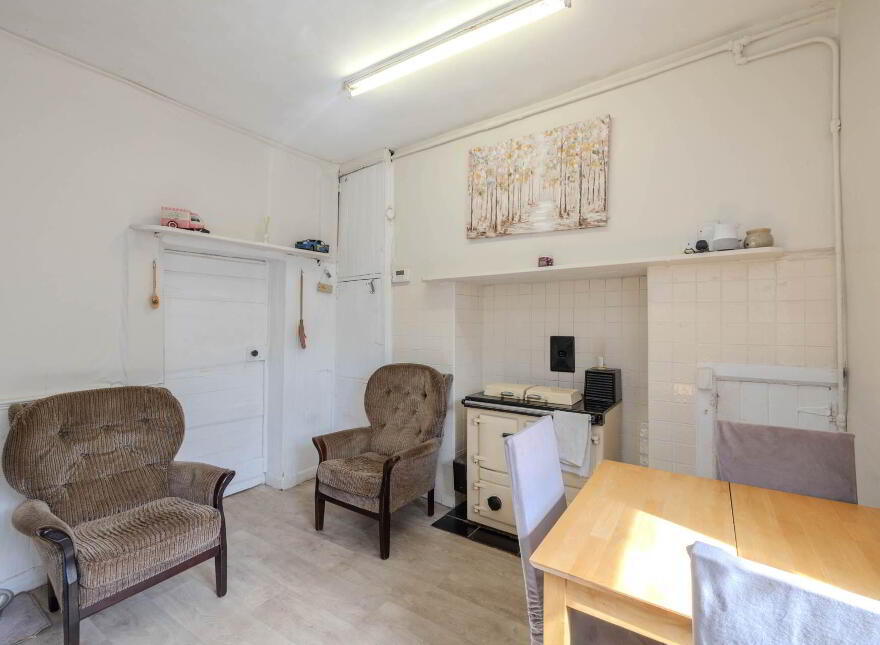 Main Street, Killeshandra, H12E302