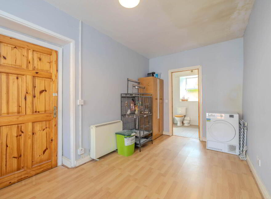 Main Street, Killeshandra, H12E302
