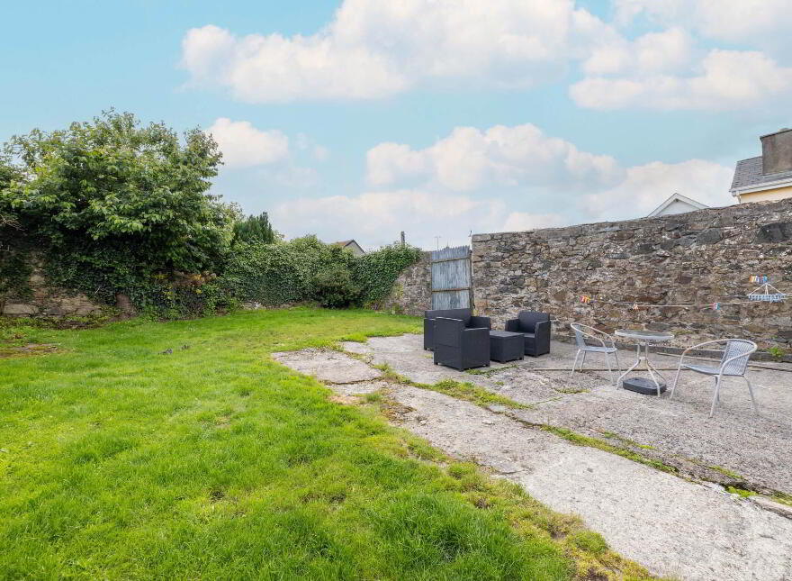 Main Street, Killeshandra, H12E302