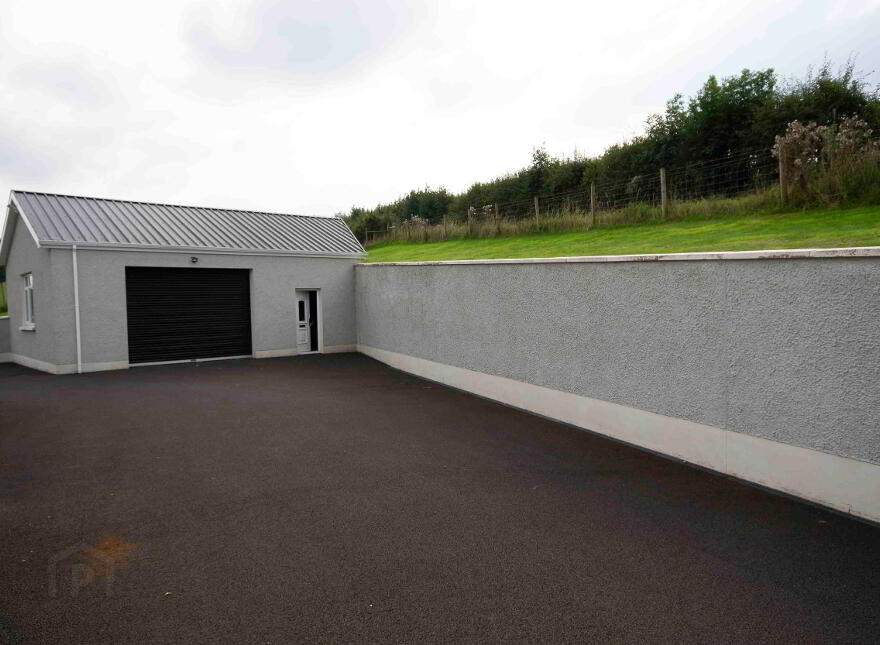 74 Dromore Road, Fintona, BT78 2DW