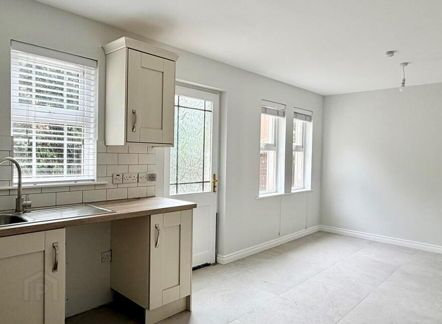 9 Oakvale, Craigavon, BT65 5JA