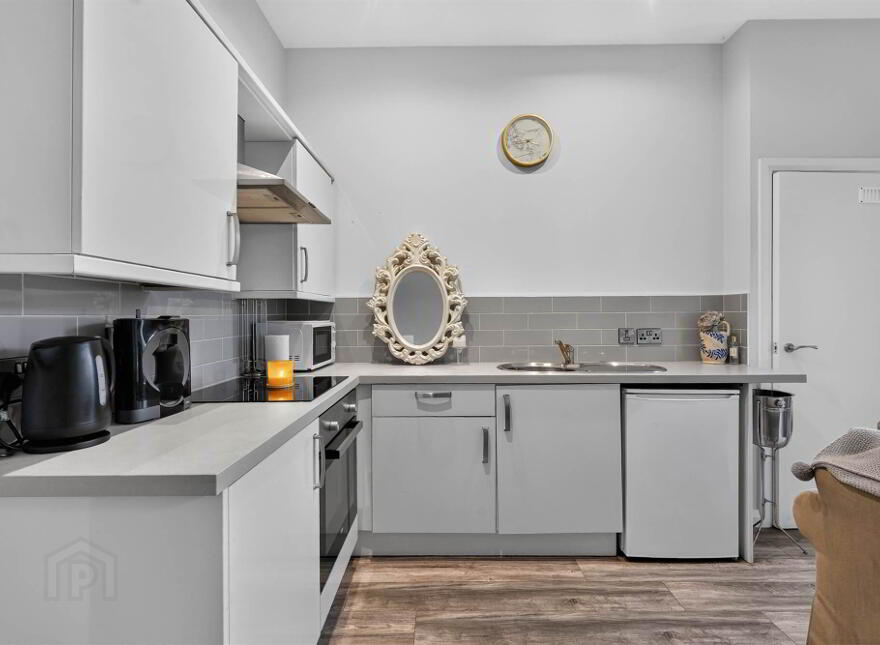 Apt 2, 9 Derryvolgie Avenue, Belfast, BT9 6FL
