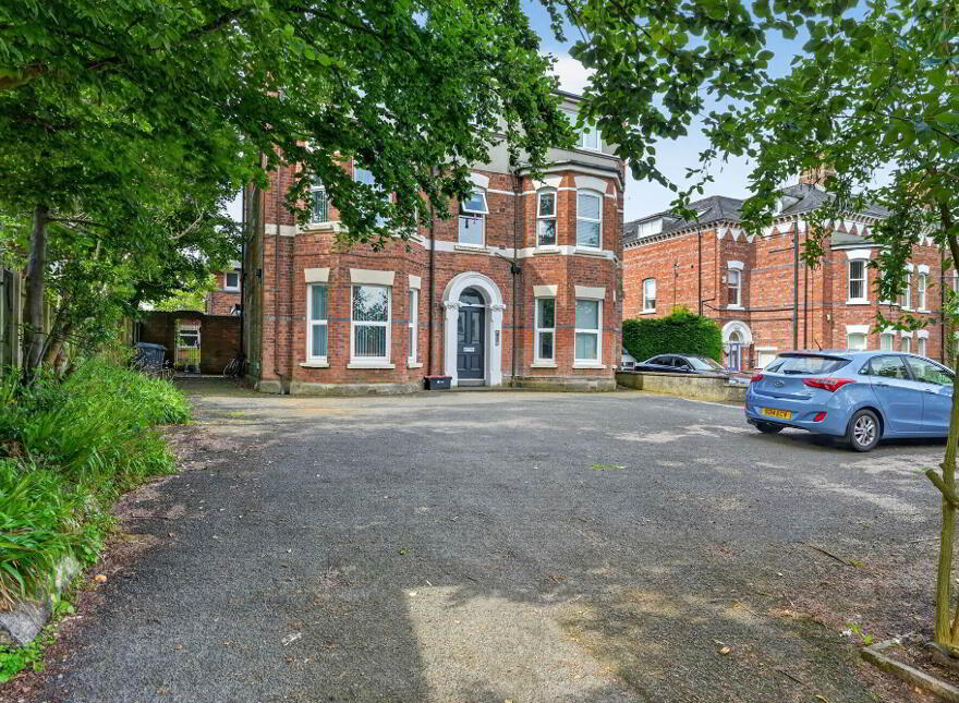 Apt 2, 9 Derryvolgie Avenue, Belfast, BT9 6FL