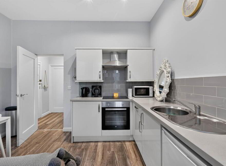 Apt 2, 9 Derryvolgie Avenue, Belfast, BT9 6FL