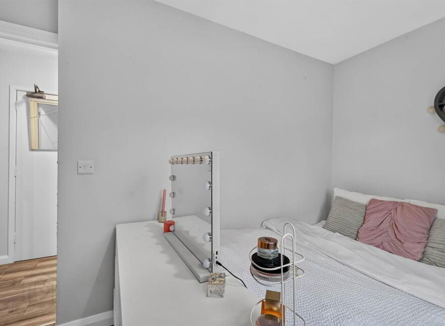 Apt 2, 9 Derryvolgie Avenue, Belfast, BT9 6FL