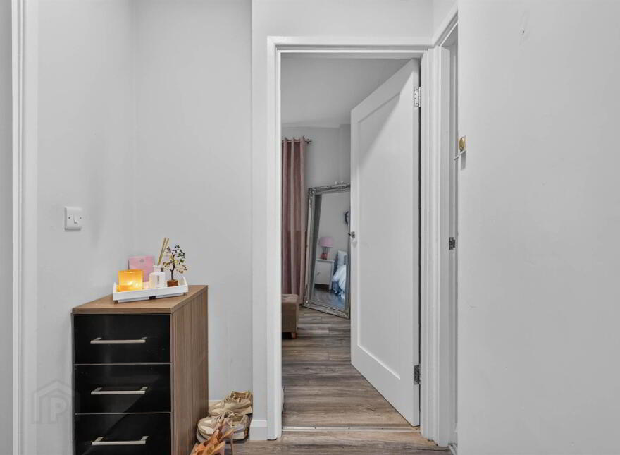 Apt 2, 9 Derryvolgie Avenue, Belfast, BT9 6FL