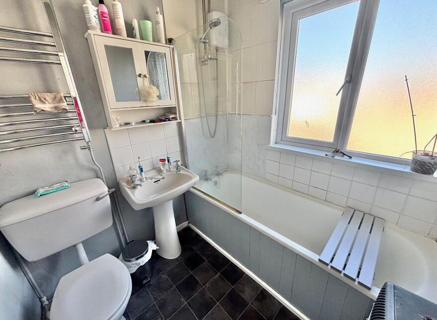 6 York Park, Portstewart, BT55 7BZ