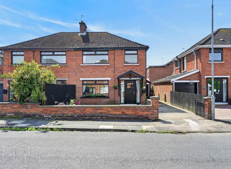 11 Drumglass Park, Bangor, BT20 3HB