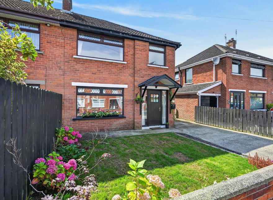 11 Drumglass Park, Bangor, BT20 3HB