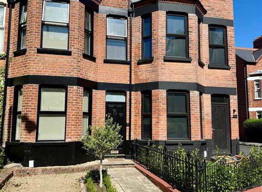 111 Malone Road * Short-Term Let*, Belfast, BT9 6SP