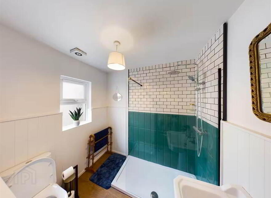111 Malone Road * Short-Term Let*, Belfast, BT9 6SP