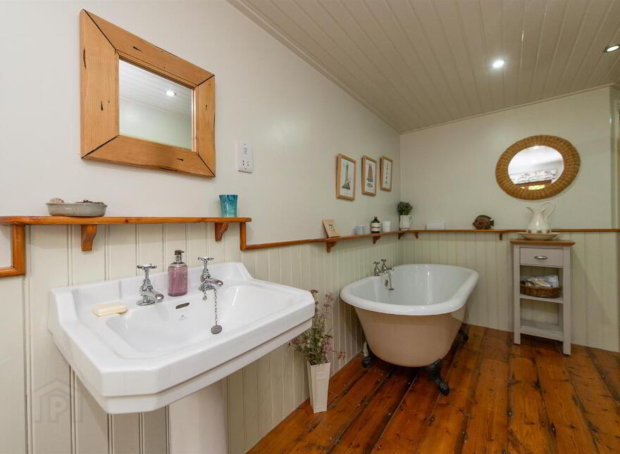 19 Brae Road, Ballynahinch, BT24 8UN