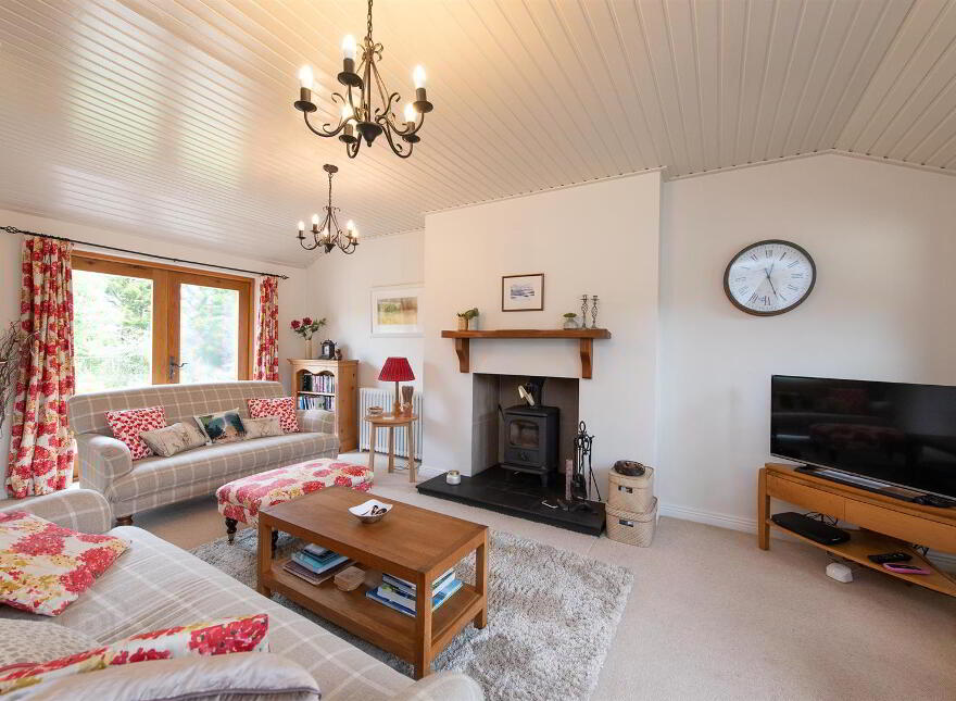 19 Brae Road, Ballynahinch, BT24 8UN