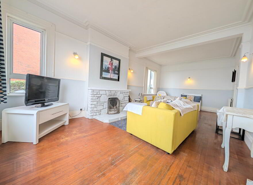 3 Beach Avenue, Newcastle, BT33 0AQ