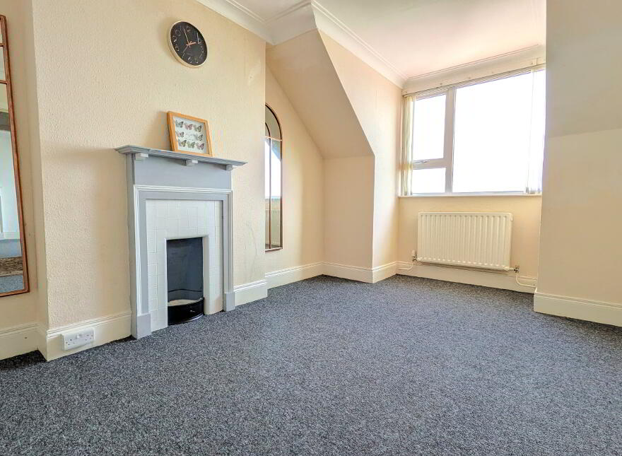3 Beach Avenue, Newcastle, BT33 0AQ