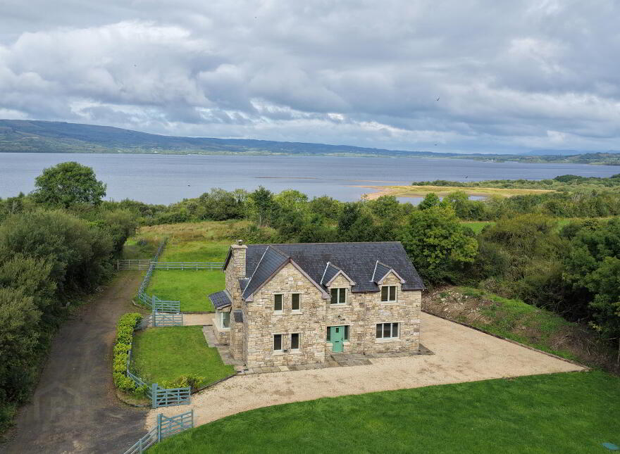 Hollymount House, Cleighran Beg, Ballinagleragh, N41V8X0